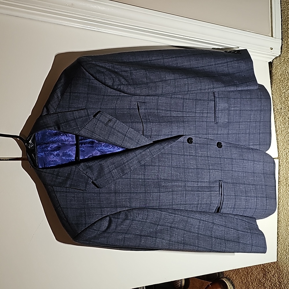 Turnbury sport coat 41R grey with blue pin stripes